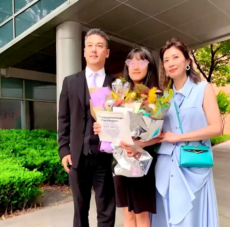 贾静雯离婚2600万买抚养权 梧桐妹成唯一继承人 孙志浩命运反转_贾静雯二胎女儿