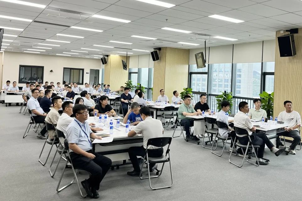 班组安全能力建设集训_珠海港股份HSE会议_班组文化建设会议总结