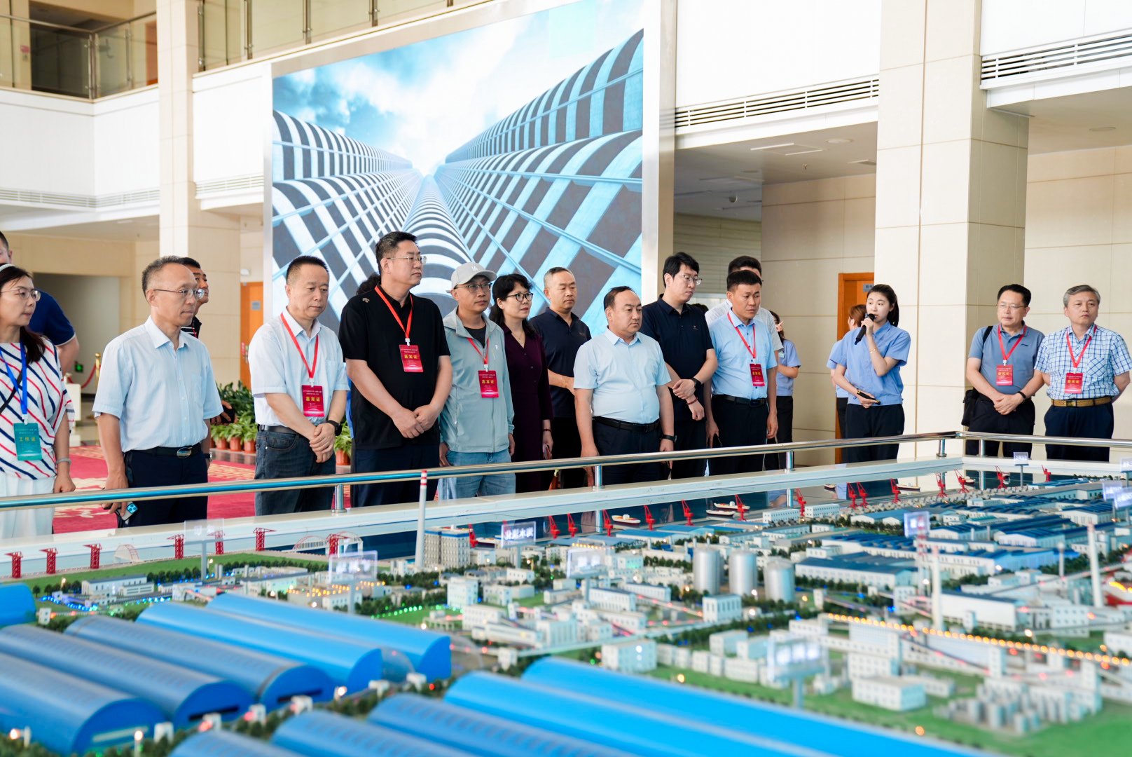 班组文化建设会议总结_数智驱动创新班组管理_全国班组管理与文化建设经验交流峰会