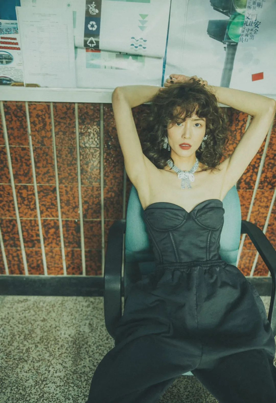 Jumpsuit fashion evolution_连体裤历史发展_连身裤连体裤