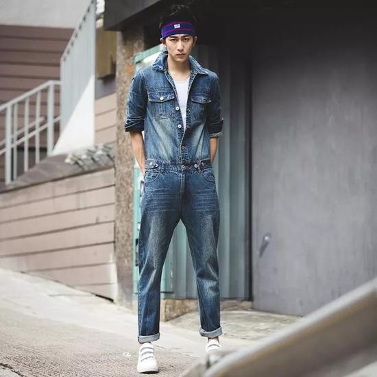 连体裤搭配帆布鞋_连身裤连体裤_连体裤内搭选择