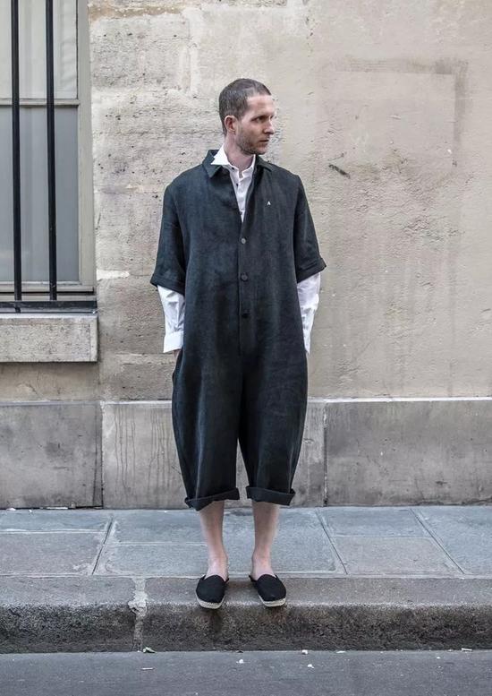 连体裤内搭选择_连体裤搭配帆布鞋_连身裤连体裤