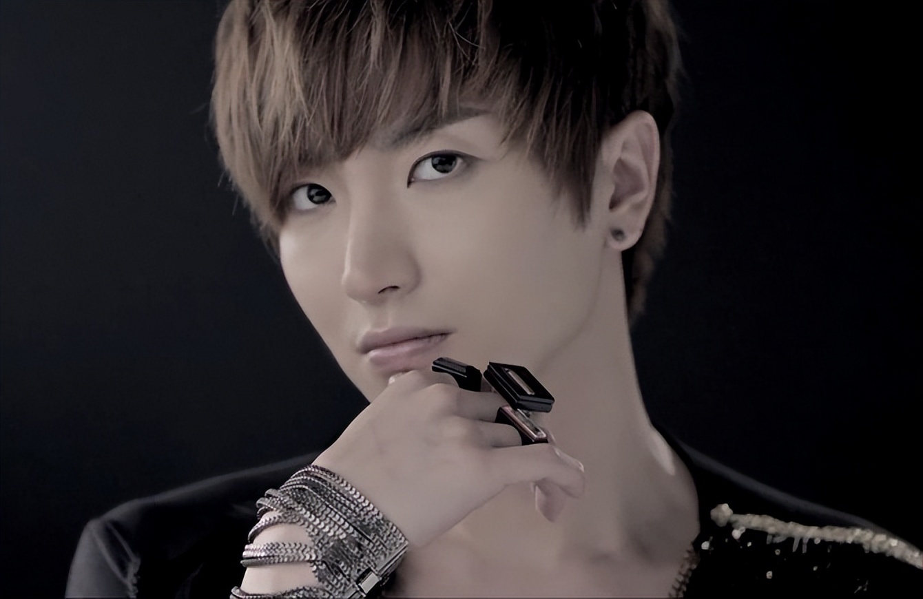 崔胜贤和权志龙训诫文_权志龙兵役经历_韩国兵役霸凌