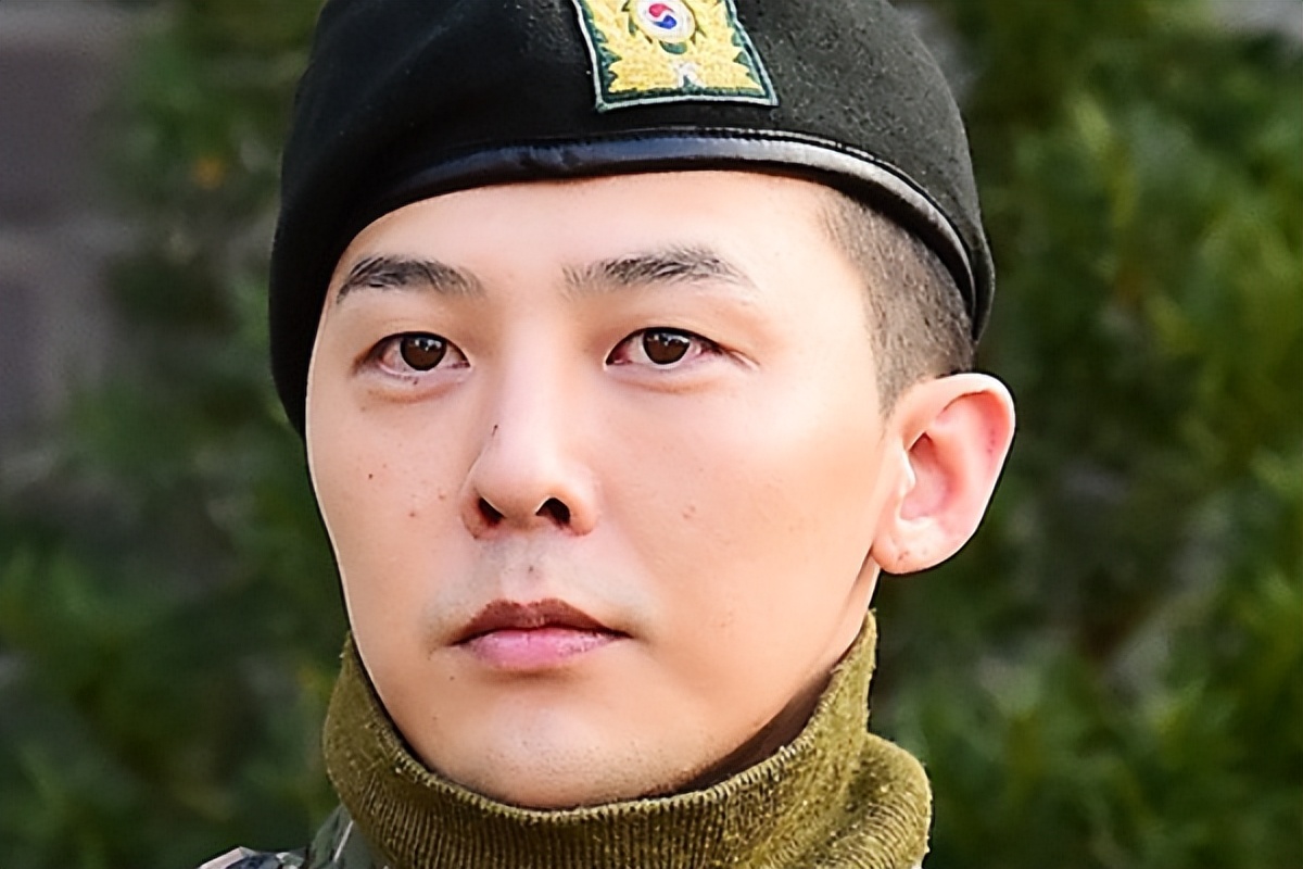 韩国兵役霸凌_崔胜贤和权志龙训诫文_权志龙兵役经历