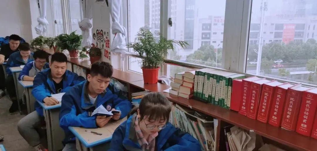 滁州高进优出中学_滁州新锐中学复读班_2026滁州一中高考成绩