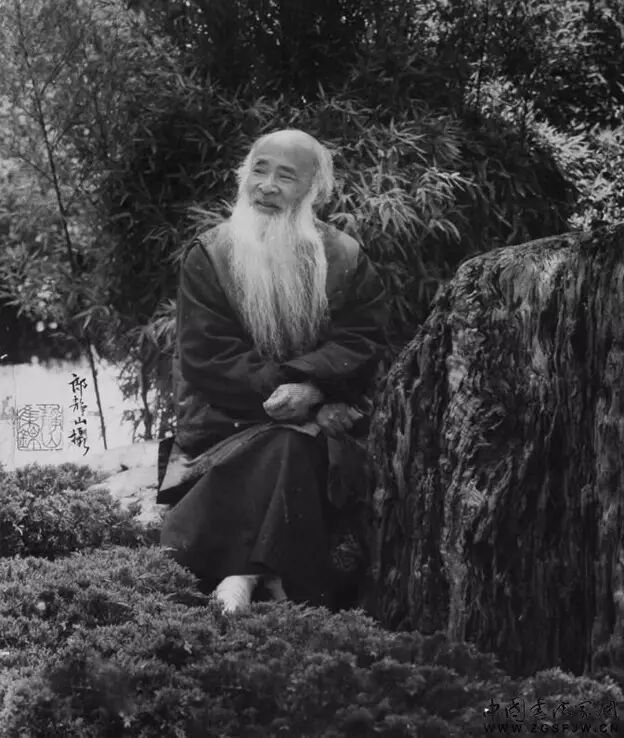 张大千书法 伪作_张大千临摹石涛的技巧_张大千仿古画艺术价值