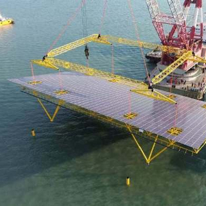 渔光互补电站_太阳能光伏发电及应用_双碳目标清洁能源替代