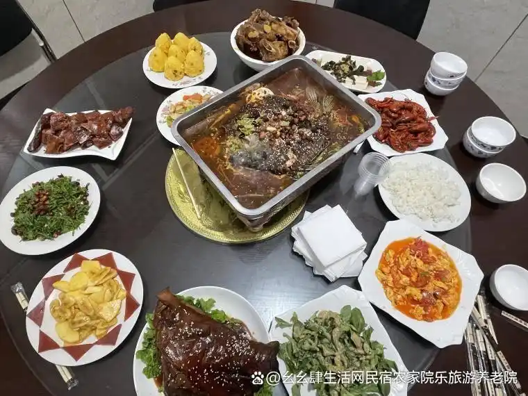 承德兴隆青松岭花市麻地村农家院_承德农家院哪家好_承德兴隆青松岭花市宋家大院特色房型