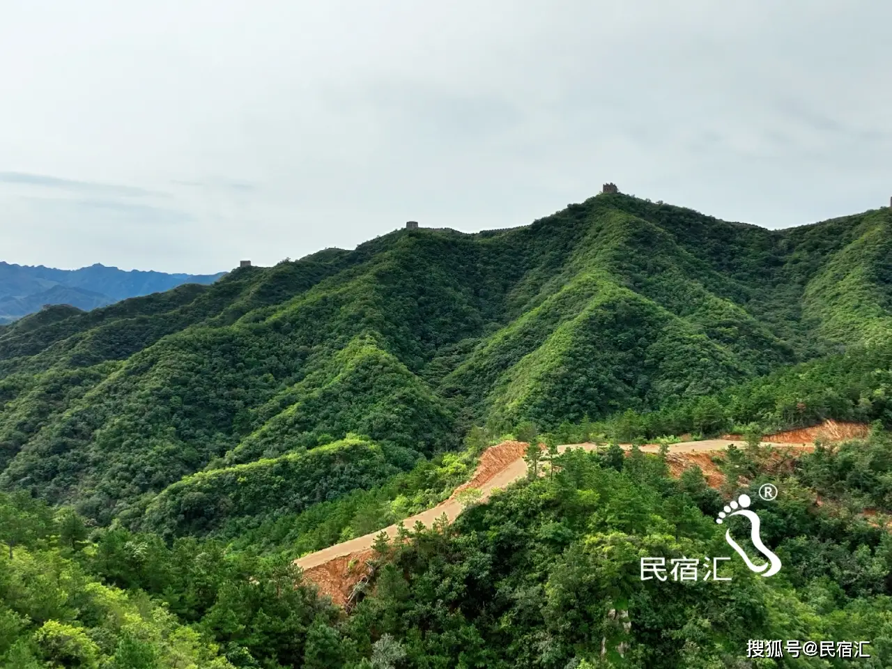承德农家院哪家好_承德金山岭长城红山楂农家院_金山岭长城周边民宿
