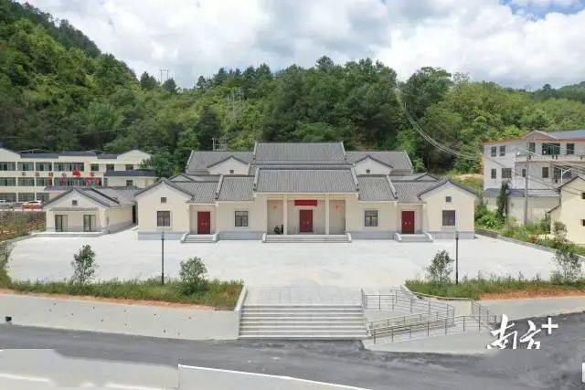 田家炳纪念馆落成_大埔县田家炳_田家炳慈善精神弘扬