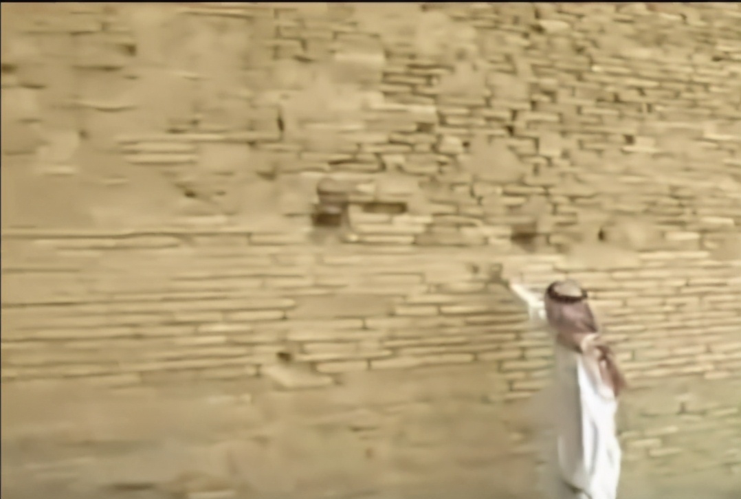 泥版书保存千年原因_两河流域城最早文化_苏美尔泥版与陶器对比