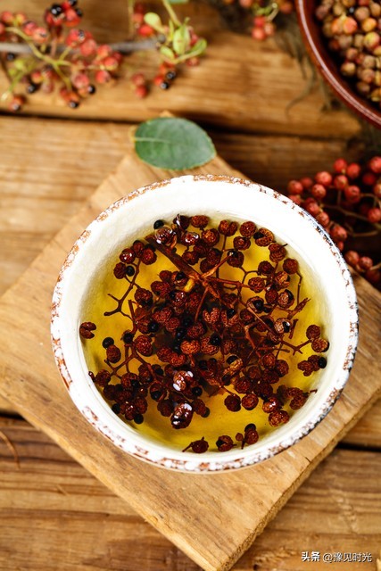 有什么办法能让头发长快点_厨房里的护发神器_花椒水洗头