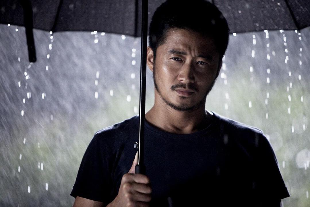 吴京经典军事题材电影_吴京主演电影列表_吴京狼牙电影吃饭