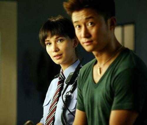 吴京与樊亦敏合作电影_吴京早期影视作品_吴京狼牙电影吃饭