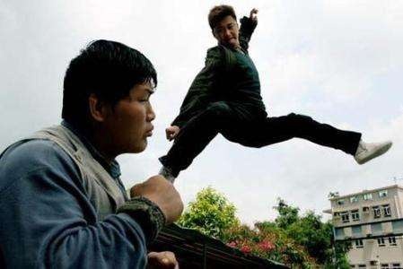 吴京狼牙电影吃饭_吴京功夫小子师从李连杰_吴京功夫小子影视作品