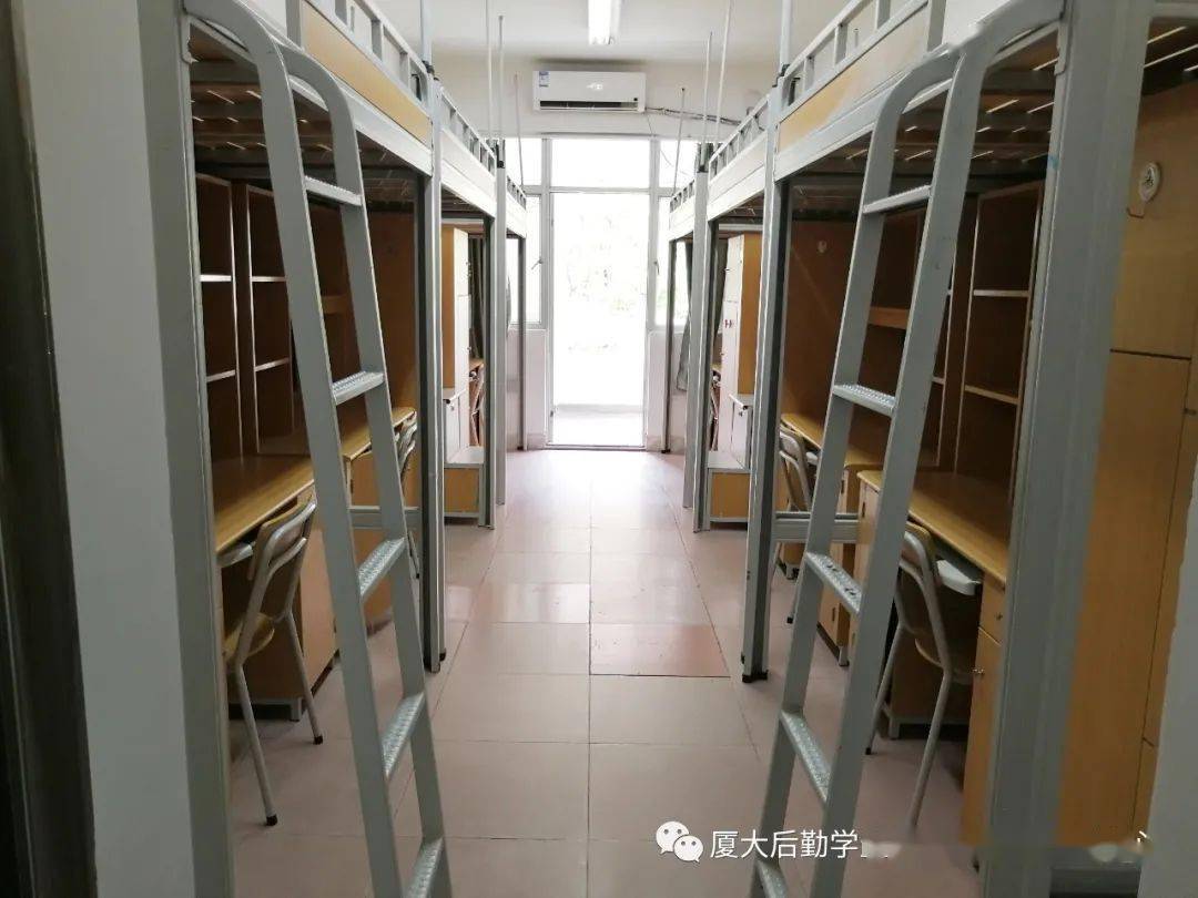福建医科大学新生宿舍_福建本科院校宿舍条件_厦门大学宿舍环境