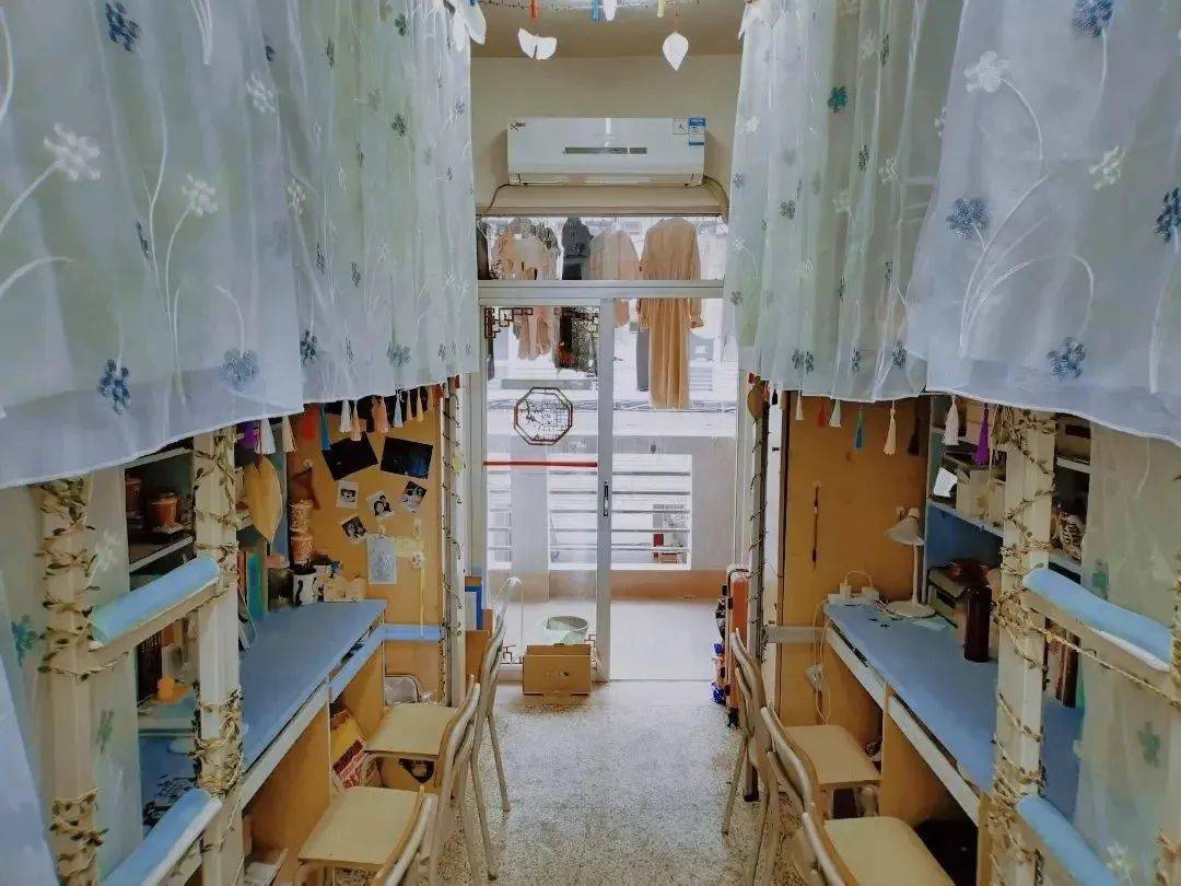 厦门大学宿舍环境_福建医科大学新生宿舍_福建本科院校宿舍条件