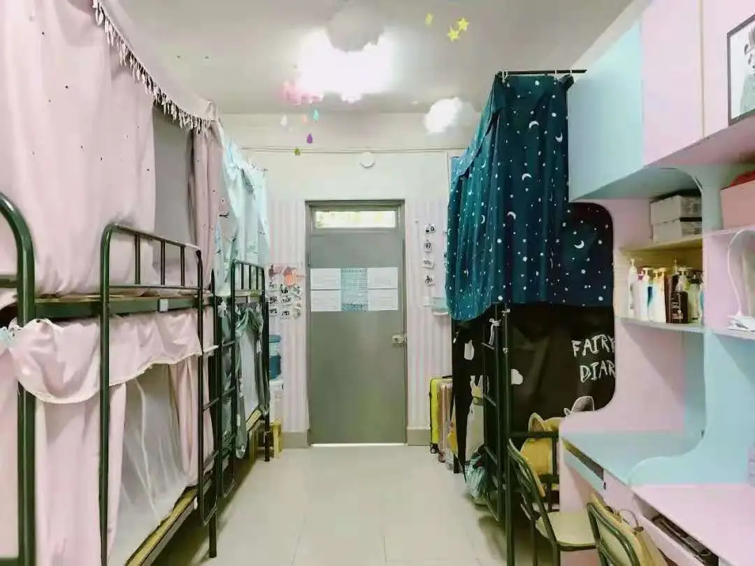 福建医科大学新生宿舍_福建本科院校宿舍条件_厦门大学宿舍环境
