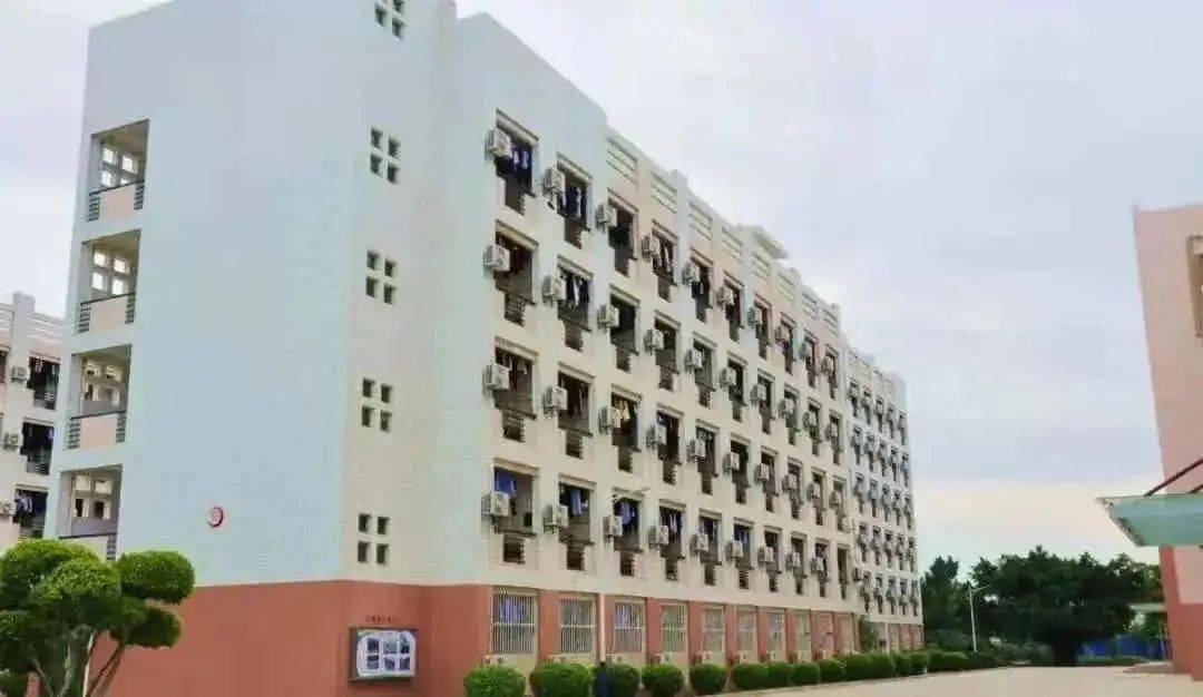 厦门大学宿舍环境_福建医科大学新生宿舍_福建本科院校宿舍条件