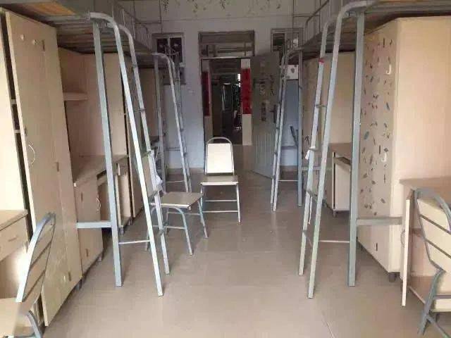 福建医科大学新生宿舍_厦门大学宿舍环境_福建本科院校宿舍条件