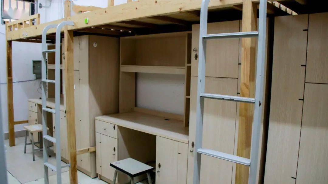 福建医科大学新生宿舍_福建本科院校宿舍条件_厦门大学宿舍环境