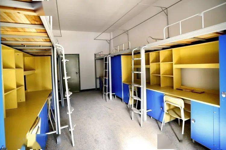 福建医科大学新生宿舍_福建本科院校宿舍条件_厦门大学宿舍环境