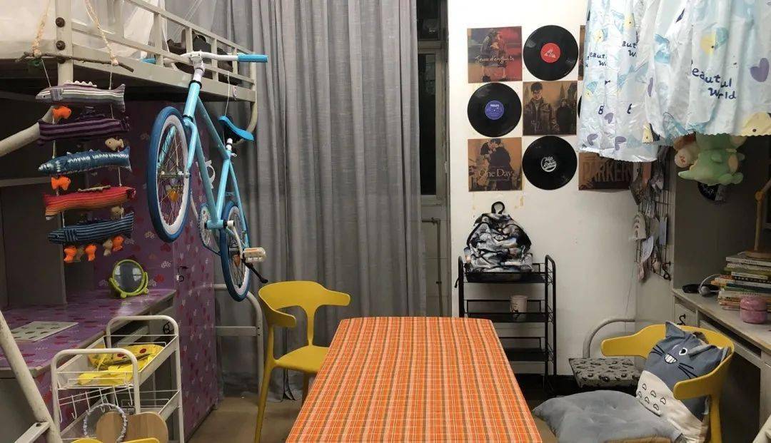 福建医科大学新生宿舍_福建本科院校宿舍条件_厦门大学宿舍环境