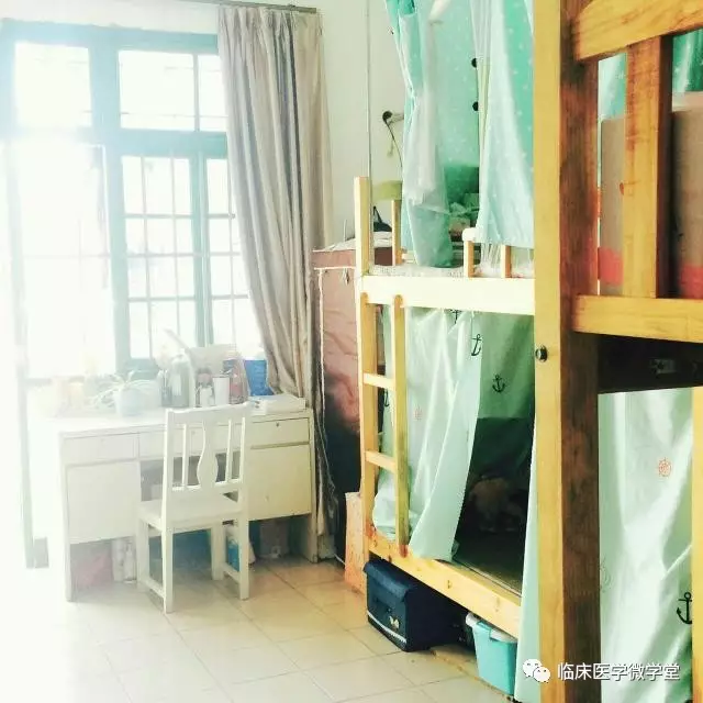 福建本科院校宿舍条件_福建医科大学新生宿舍_福建各高校宿舍费用
