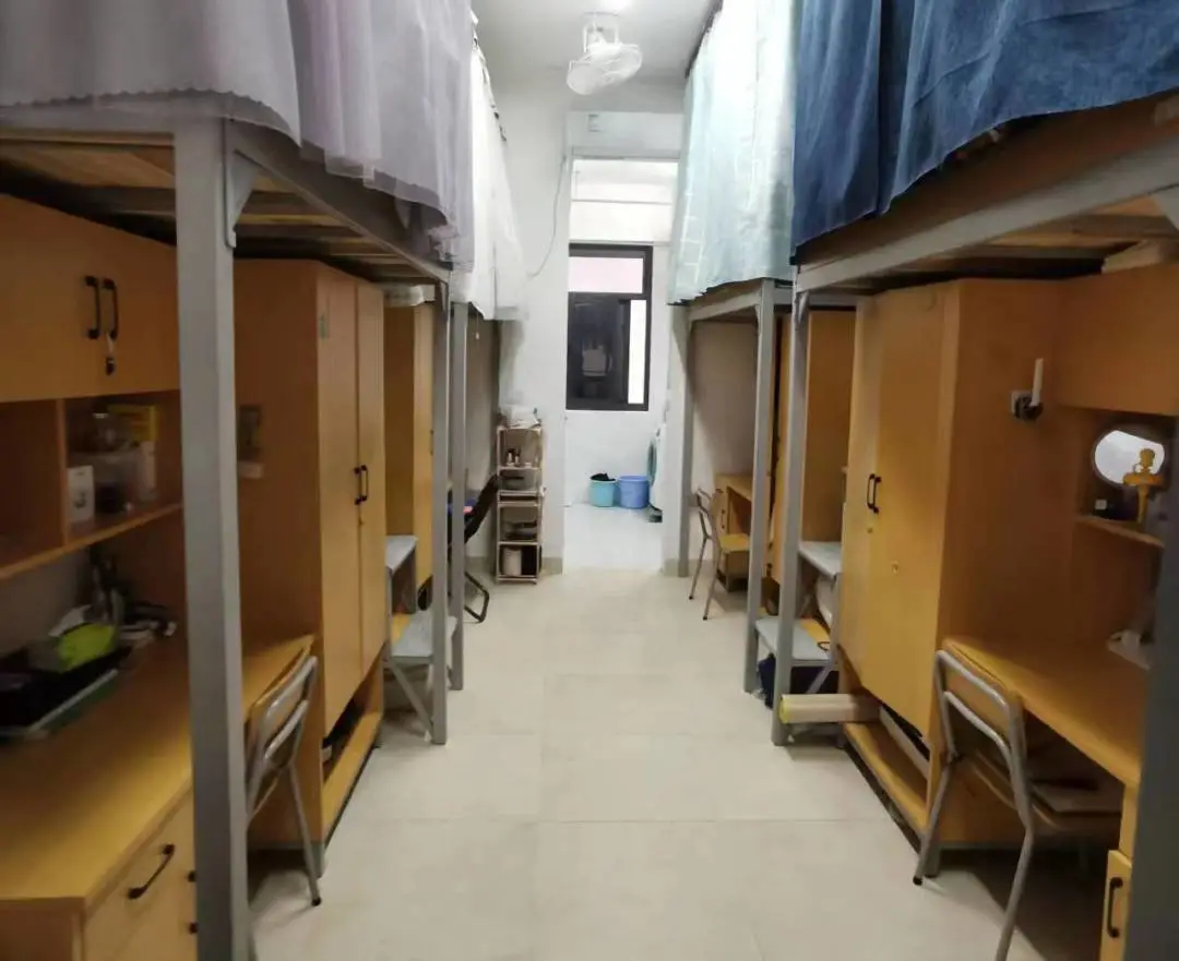 福建各高校宿舍费用_福建本科院校宿舍条件_福建医科大学新生宿舍