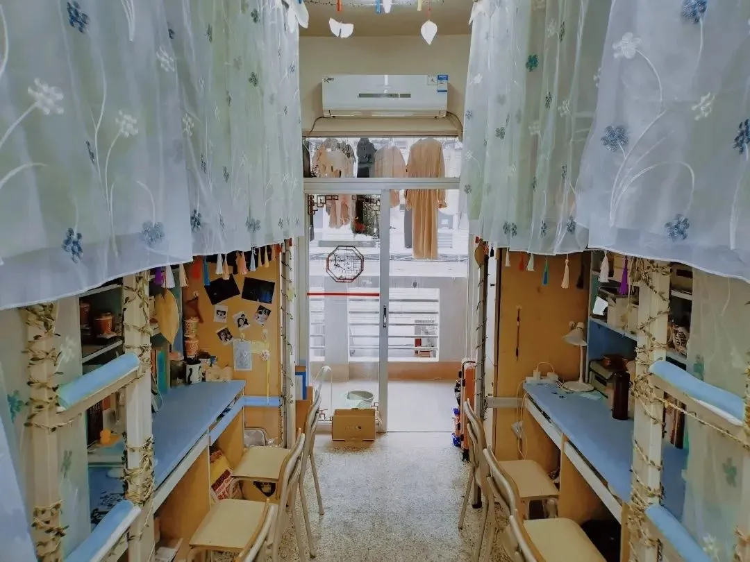 福建各高校宿舍费用_福建医科大学新生宿舍_福建本科院校宿舍条件