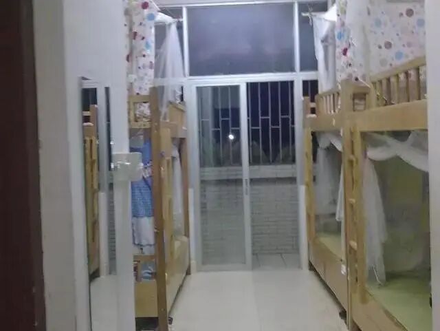 福建专升本院校宿舍条件_福建医科大学新生宿舍_福建专升本院校住宿费