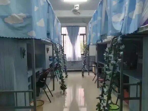 福建专升本院校宿舍条件_福建医科大学新生宿舍_福建专升本院校住宿费