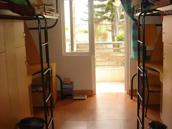 福建专升本院校宿舍条件_福建医科大学新生宿舍_福建专升本院校住宿费