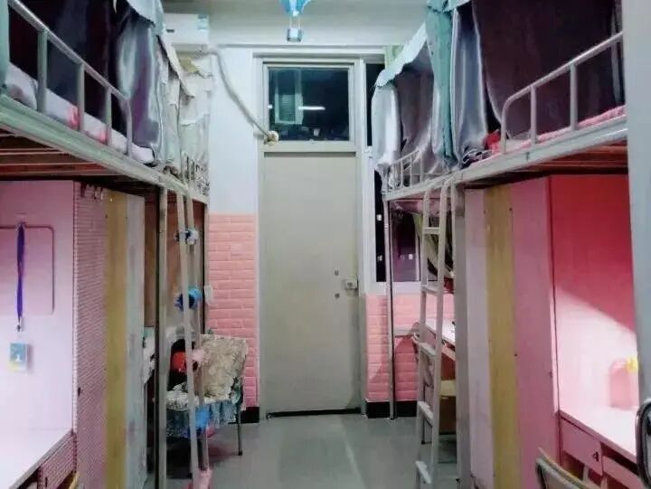 福建专升本院校宿舍条件_福建医科大学新生宿舍_福建专升本院校住宿费