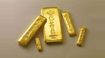 何佩瑜视频_何佩瑜 模特转型演员 颜值演技双优