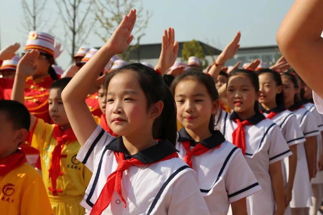 学习二十大 争做好队员 桐乡_少先队鼓号队_桐乡少先队鼓号队风采展示大赛