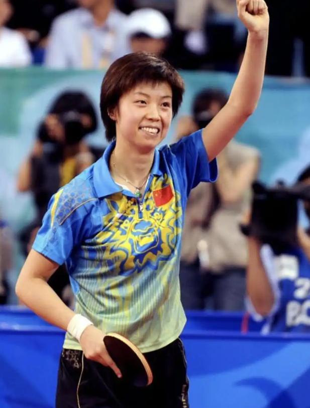 张怡宁李隼女儿婚礼_张怡宁徐威婚姻幸福_张怡宁老公徐威前妻