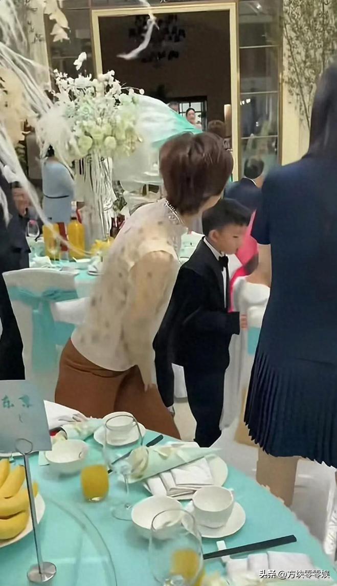 张怡宁老公徐威前妻_国乒教父李隼嫁女 张怡宁携全家出席 婚礼感人瞬间_张怡宁老公徐威身体状况揭秘