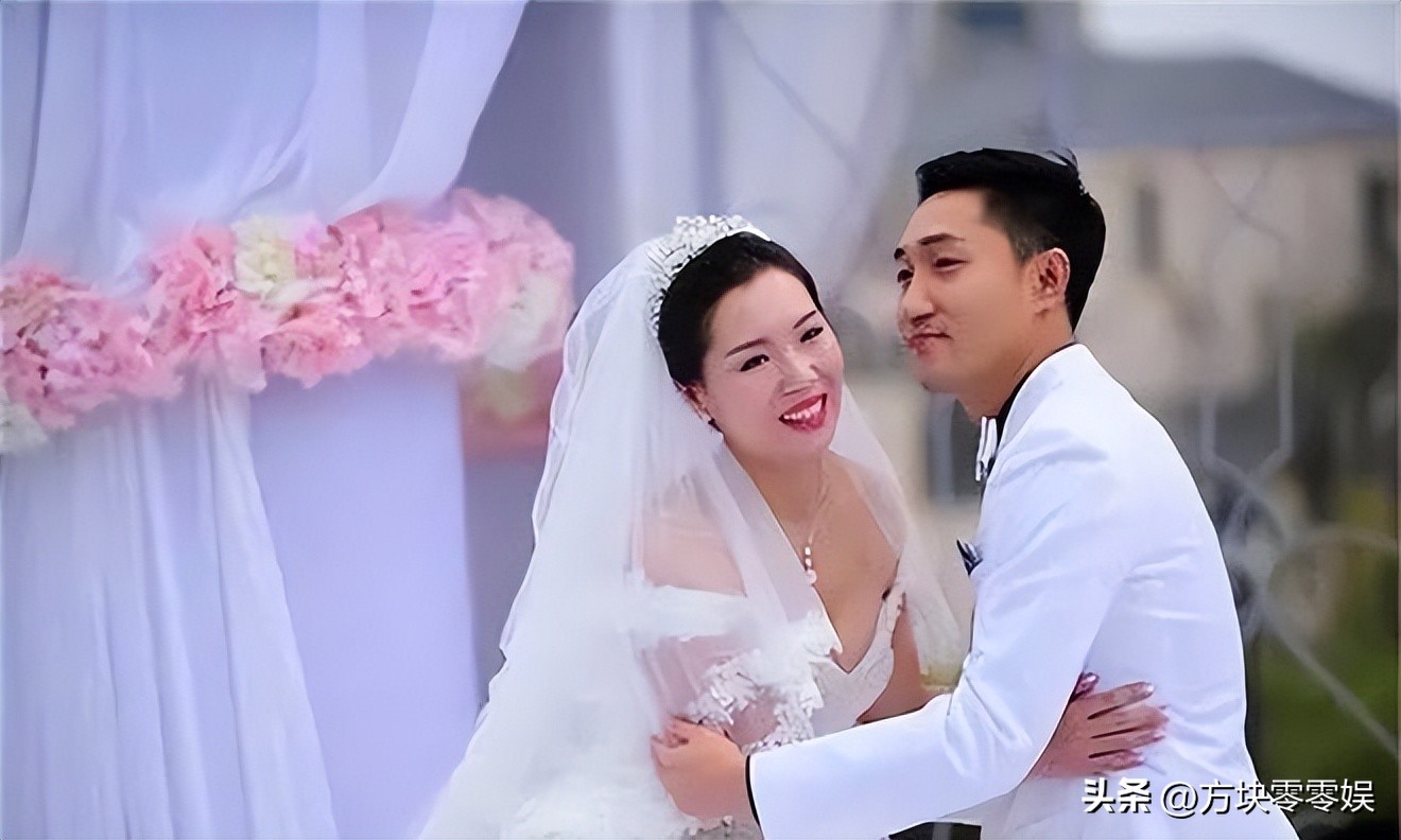 张怡宁老公徐威前妻_国乒教父李隼嫁女 张怡宁携全家出席 婚礼感人瞬间_张怡宁老公徐威身体状况揭秘