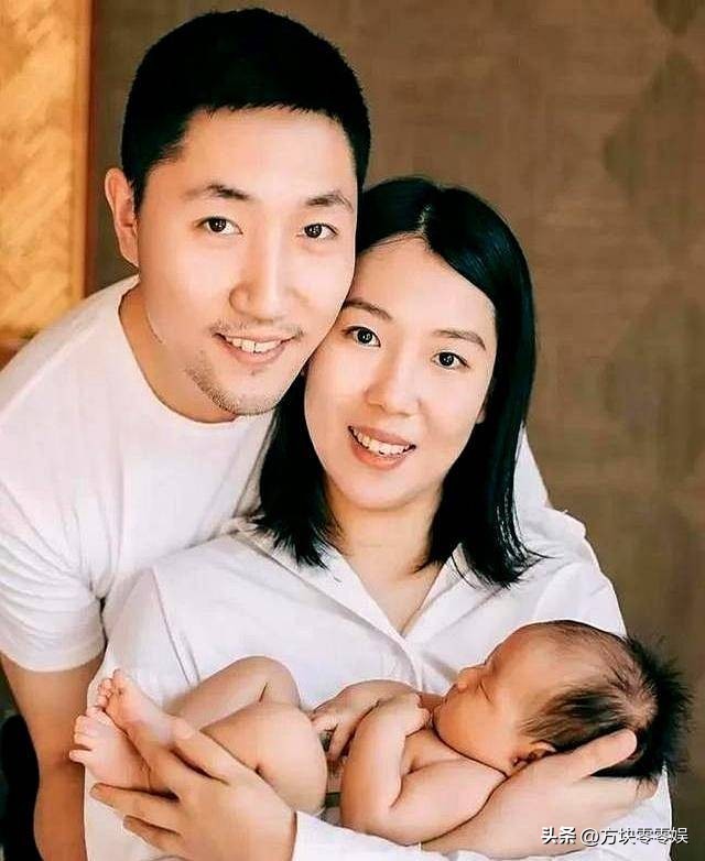国乒教父李隼嫁女 张怡宁携全家出席 婚礼感人瞬间_张怡宁老公徐威前妻_张怡宁老公徐威身体状况揭秘
