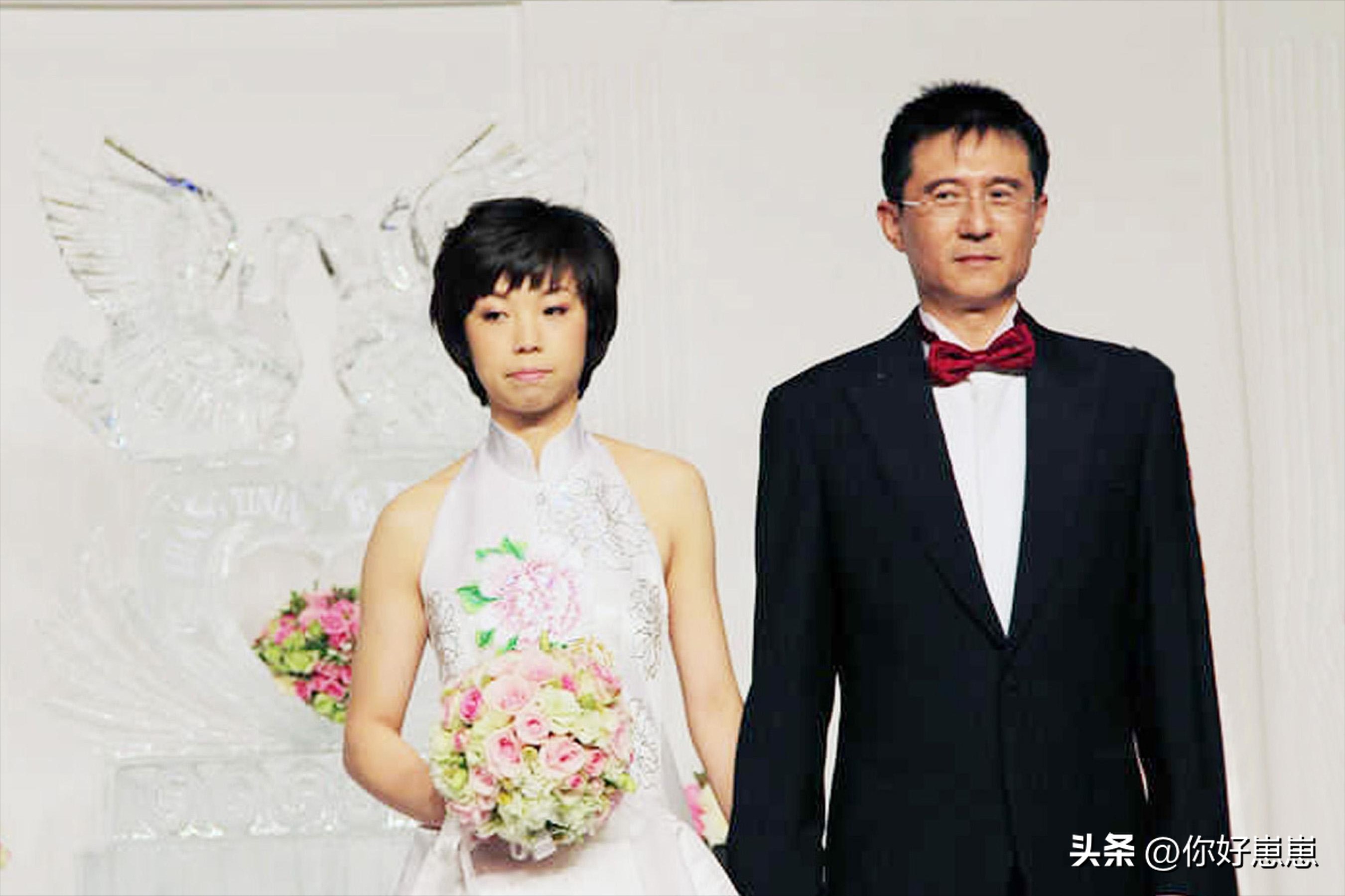 徐威张怡宁婚姻故事_张怡宁老公徐威前妻_徐威前女友袁立感情经历