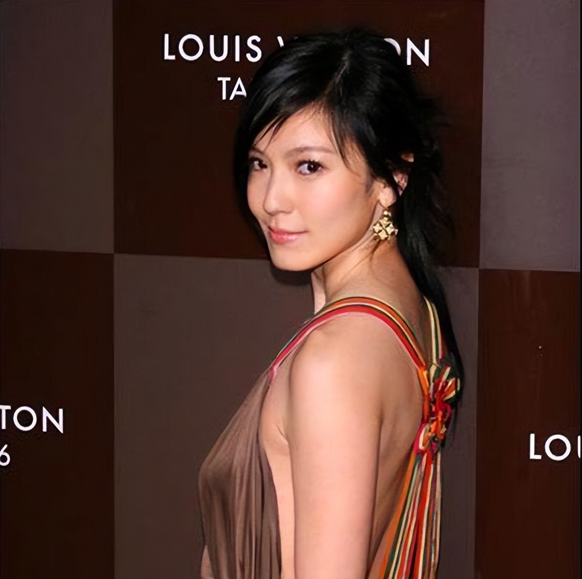 林熙蕾 演艺生涯 事业经历_林熙蕾全身照片