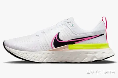 Nike跑鞋技术分析_Nike跑鞋推荐_耐克女子运动文化鞋330247