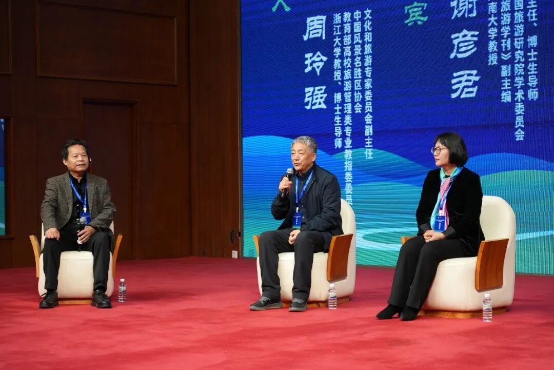 草原旅游品牌提升路径_呼伦贝尔草原旅游高质量发展研讨会_全国政协围绕加强草原生态保护和修复建言献策