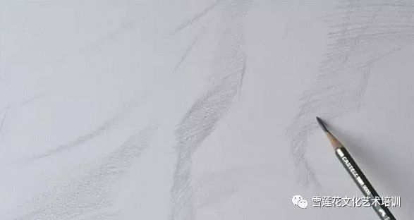 素描衬布画法_素描衬布画法步骤图_衬布黑白灰关系