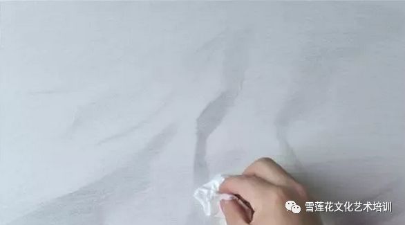 衬布黑白灰关系_素描衬布画法步骤图_素描衬布画法
