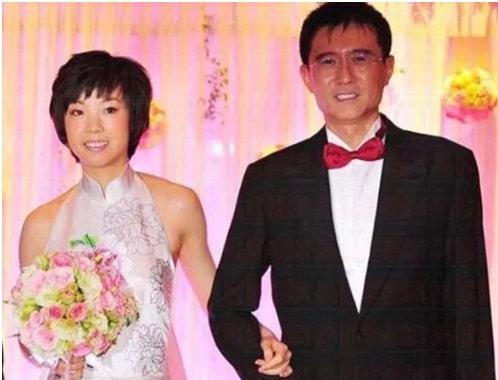 张怡宁母亲支持徐威结婚_张怡宁老公徐威 天涯_徐威袁立感情故事