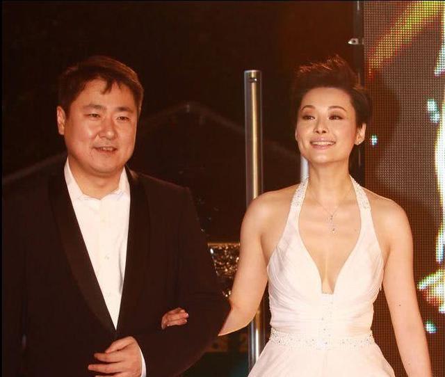 张怡宁老公徐威 天涯_张怡宁母亲支持徐威结婚_徐威袁立感情故事