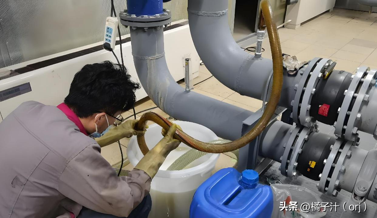 开式凝结水系统_中央空调水系统设备安装_中央空调水系统管道安装