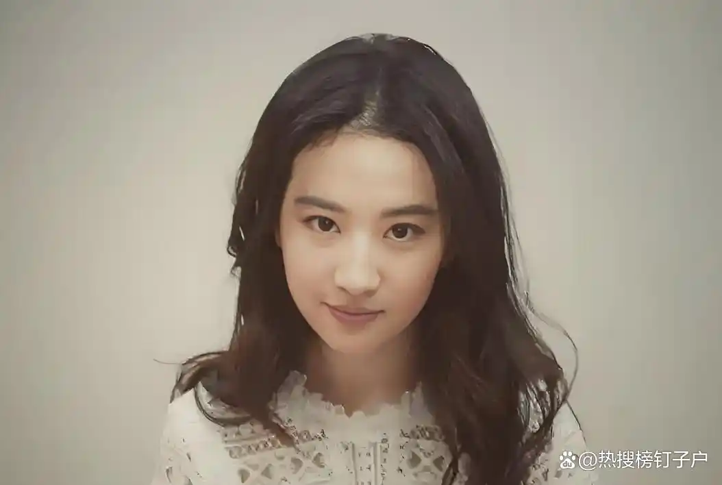 刘亦菲真实生活照_刘亦菲不化妆啥样_刘亦菲素颜状态